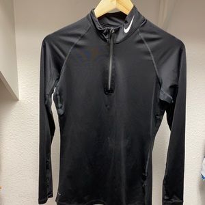 Nike dri fit pullover